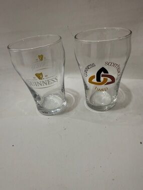 Guinness Harp Saoithwicks Beer Tasting Set 2 Glasses 7 Oz Bar Cocktail Party EUC
